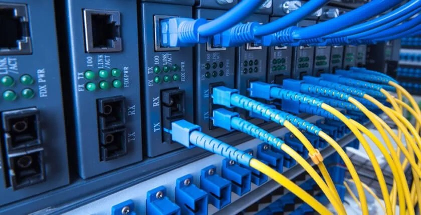 Reliable Switching Infrastructure for IT Networks